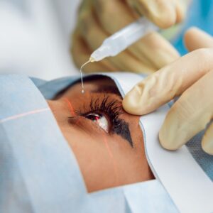 Akıllı Lens Ameliyatı Nedir?